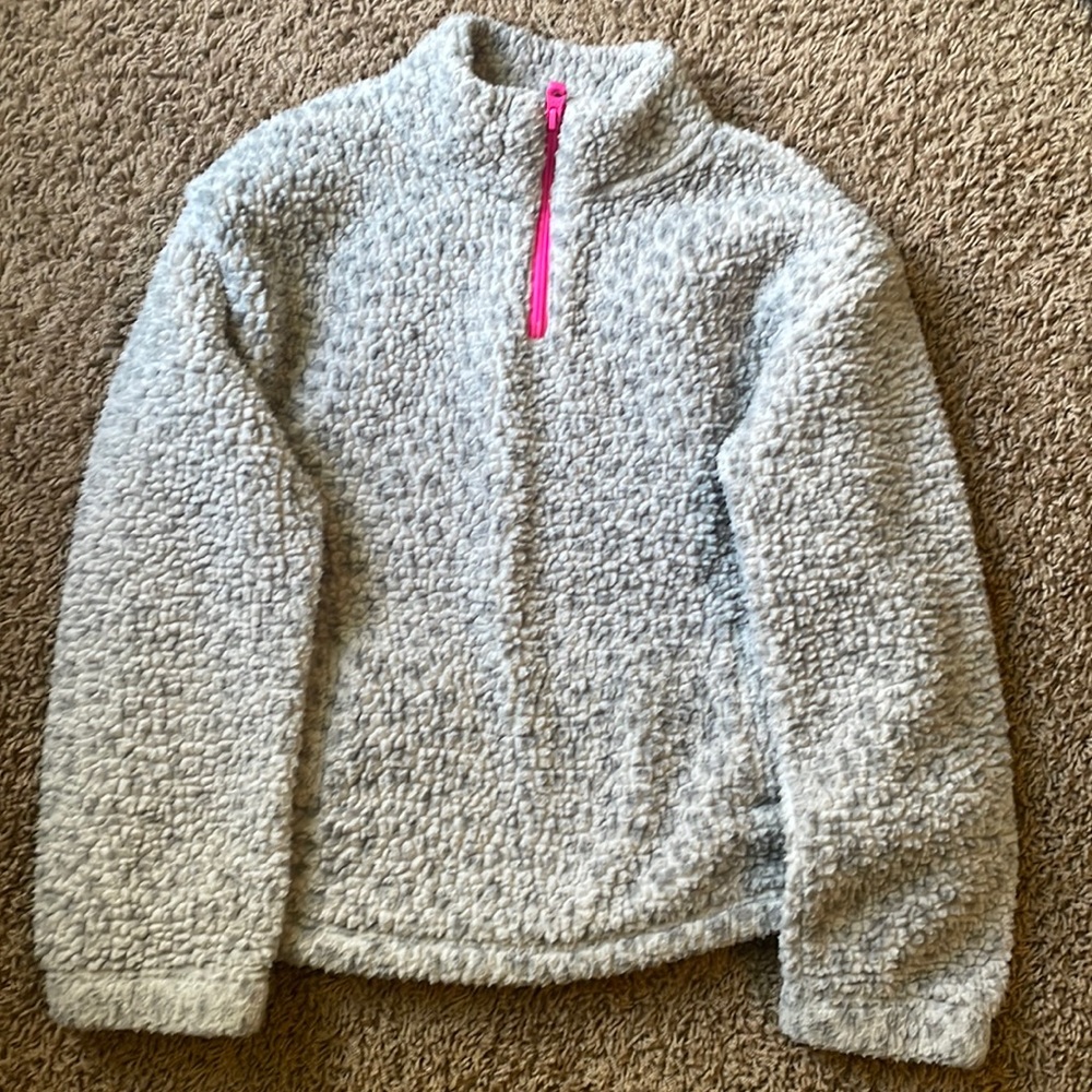 GAP cheetah print fleece 3/4 zip pull over. No rips or tears. Smoke free home